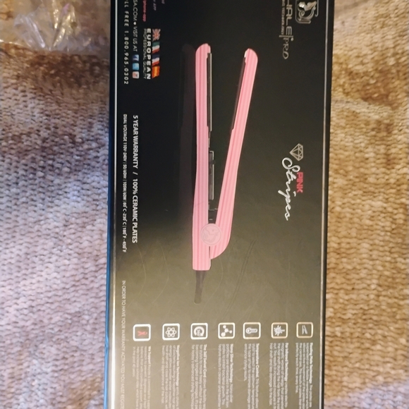 Royale Pro Other - Pink Hair Straightener